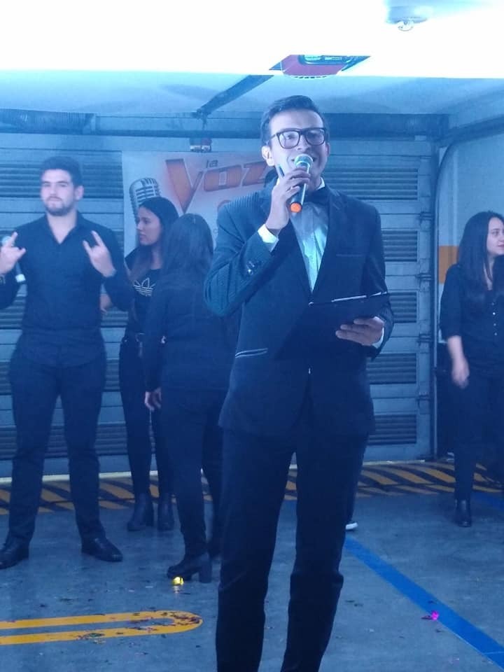 Maestros y animadores Bravo