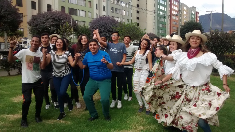 Programas tradicionales y de feria Bravo SAS